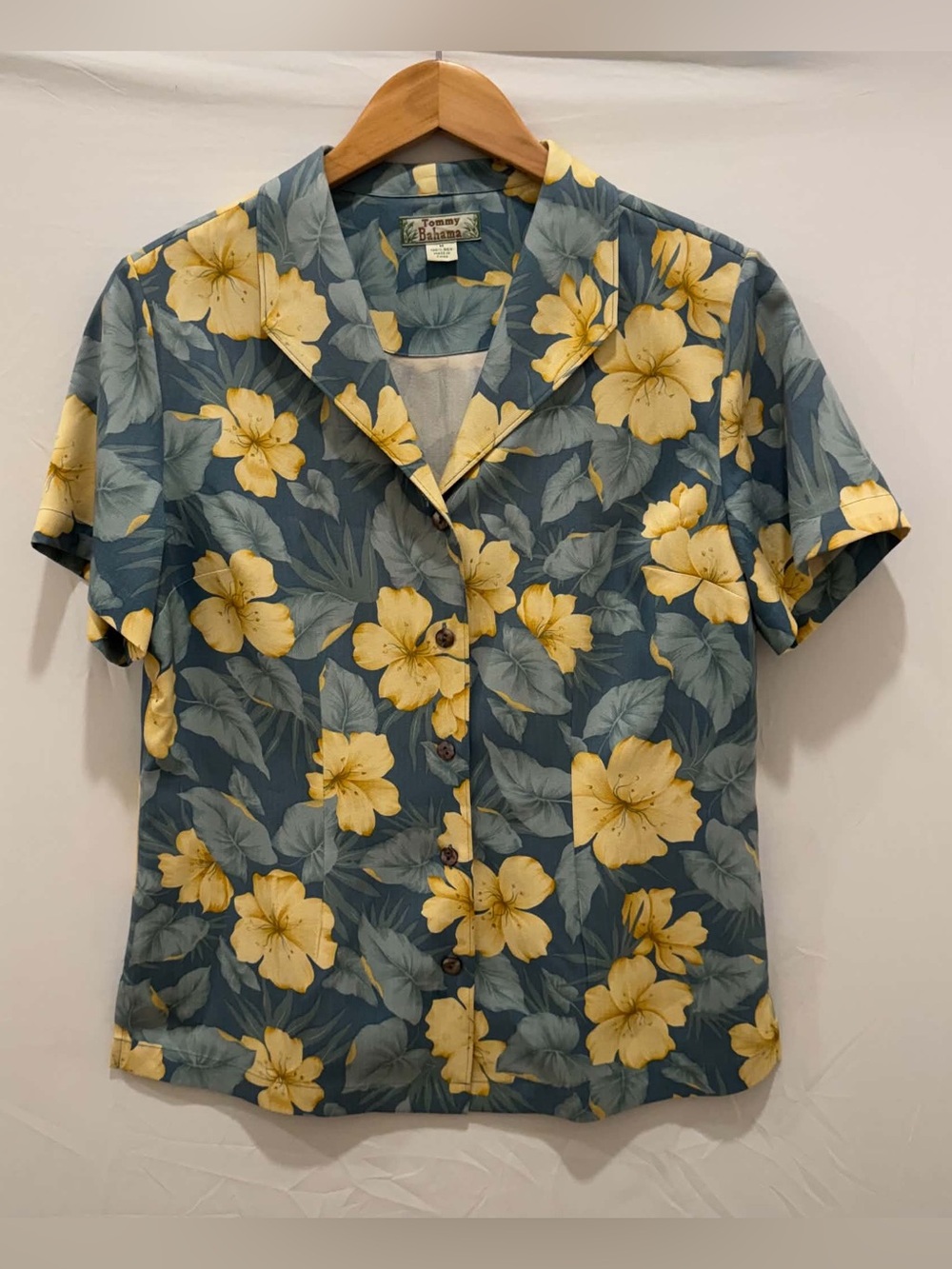 Vintage Tommy Bahama 90s Blue Yellow Floral Short Sleeve Button-Down Shirt M